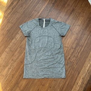 Lululemon short sleeve swiftly tech grey